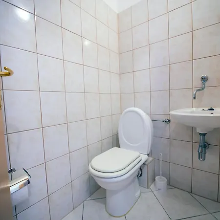 Nena Apartment *